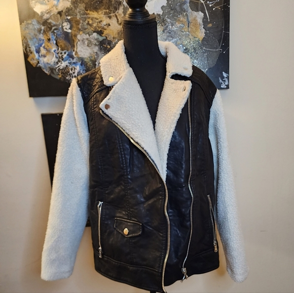 Ashley Stewart Sherpa Jacket - Picture 2 of 4